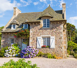 Beautiful house in french brittany typical